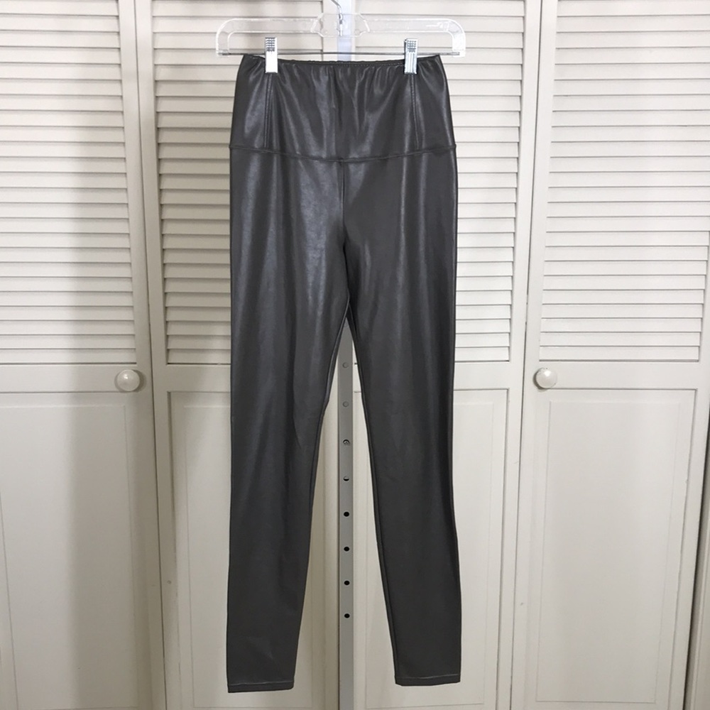 Aritzia Wilfred Daria Vegan Faux Leather Leggings Small
